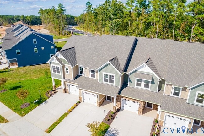 Building Photo - 18372 Palisades Ct