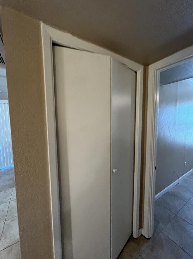 Building Photo - 157 W Inglewood St