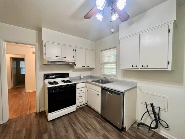 Building Photo - 1384 Woodston Rd