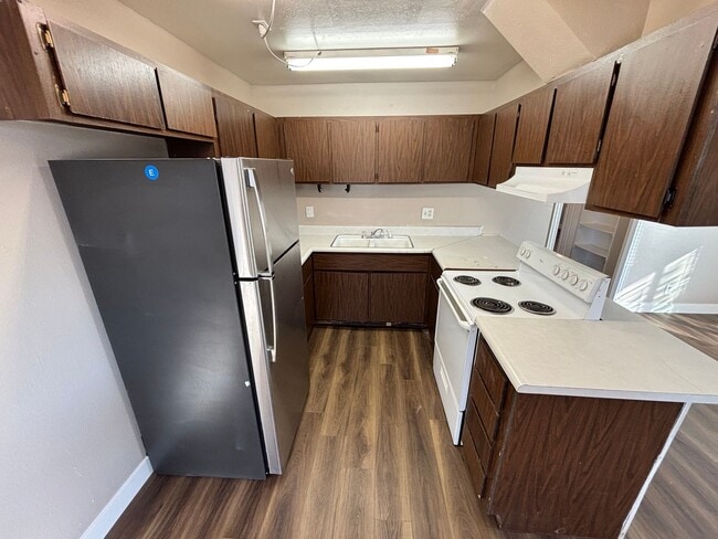 Building Photo - 155 Westminster Way