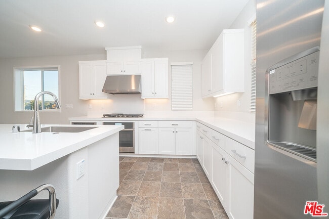 Building Photo - 3015 Tallahassee Ln