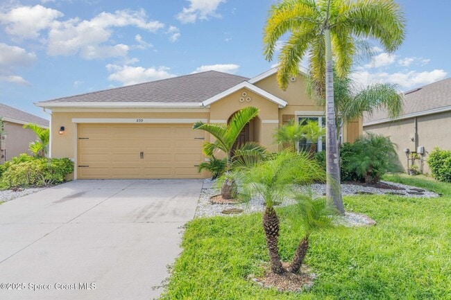 Primary Photo - 899 Forest Trace Cir
