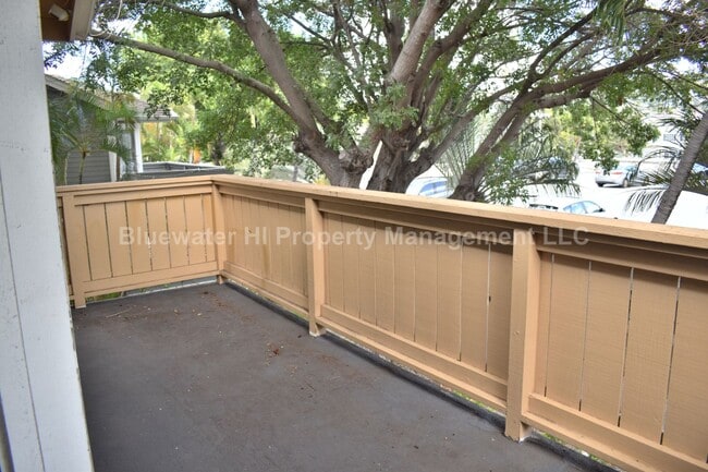 Building Photo - Crosspointe 2/2/2 Townhome (near to Aloha ...
