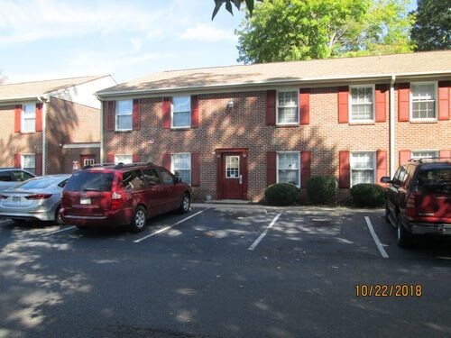 Building Photo - 462 Denbigh Blvd