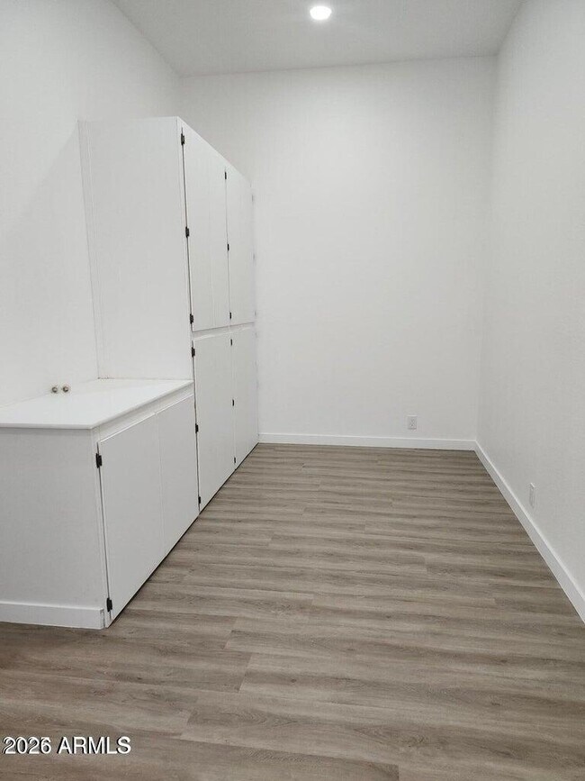 Building Photo - 8449 W Rockwood Dr