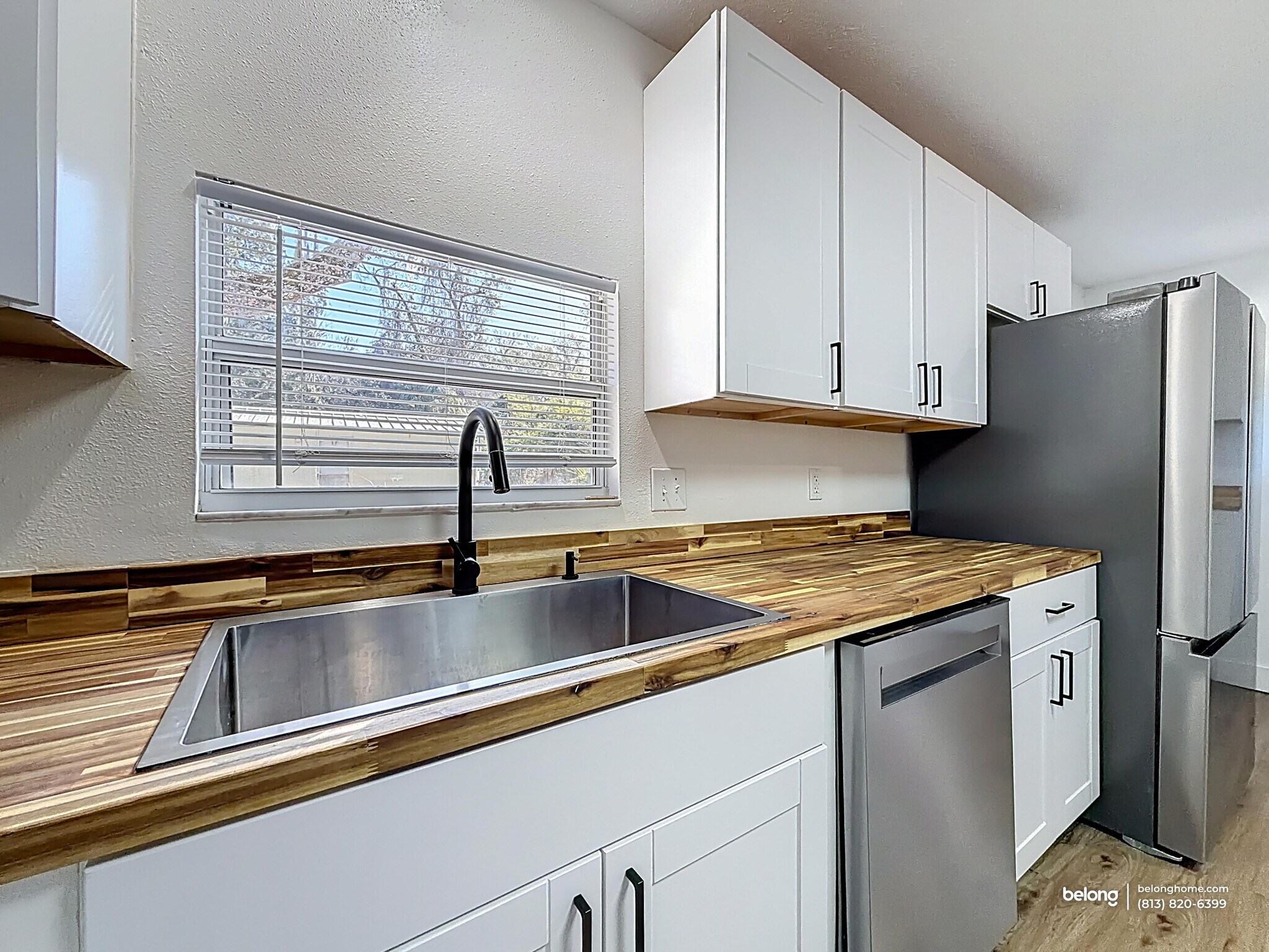 Building Photo - 2211 S Trivet Point