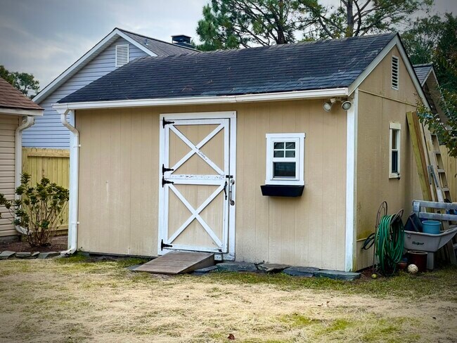 Building Photo - 1005 Gordon Woods Rd