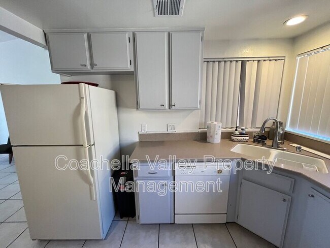 Building Photo - 82135 Bergman Dr