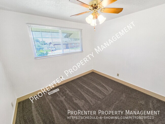 Building Photo - 1280 N 325 E