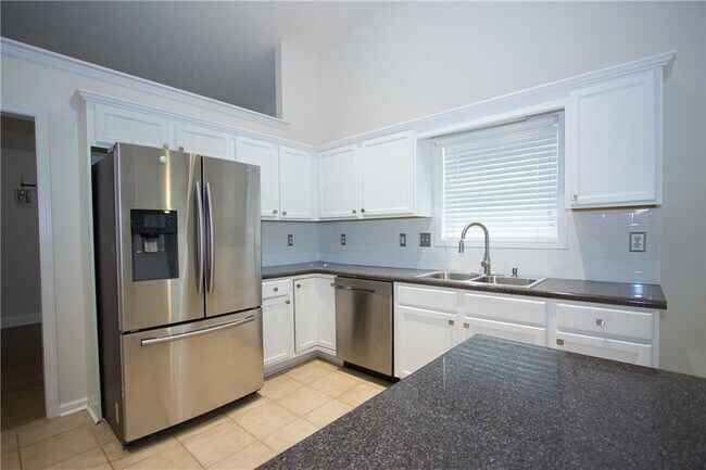 Building Photo - 1481 Beckley Pointe