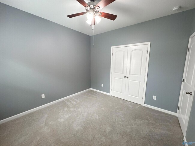 Building Photo - 14389 Water Stream Dr
