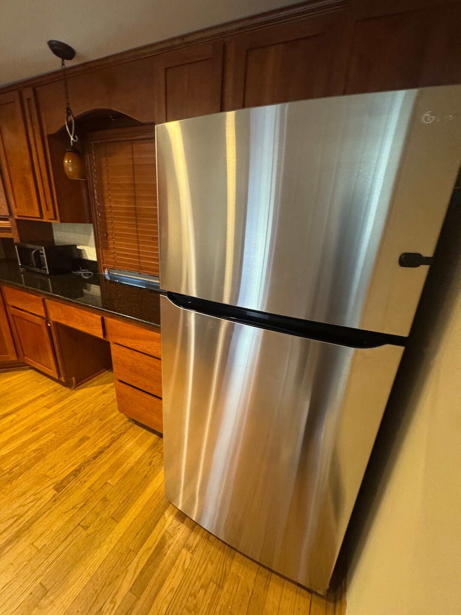 Refrigerator - 19621 Sparr Spring Rd