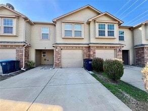Building Photo - 3977 Vista Mar Dr