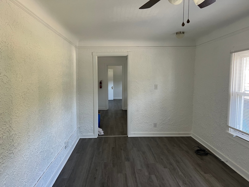 Building Photo - 1300 Stewart St