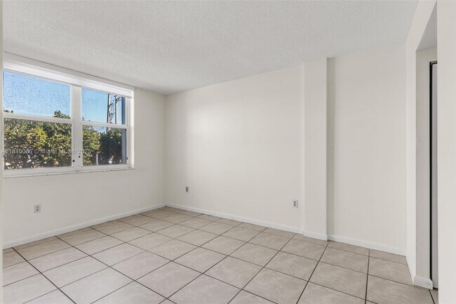Building Photo - 6701 NW 169th St