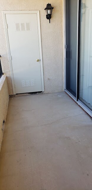 Building Photo - 1000 Rodeo Dr