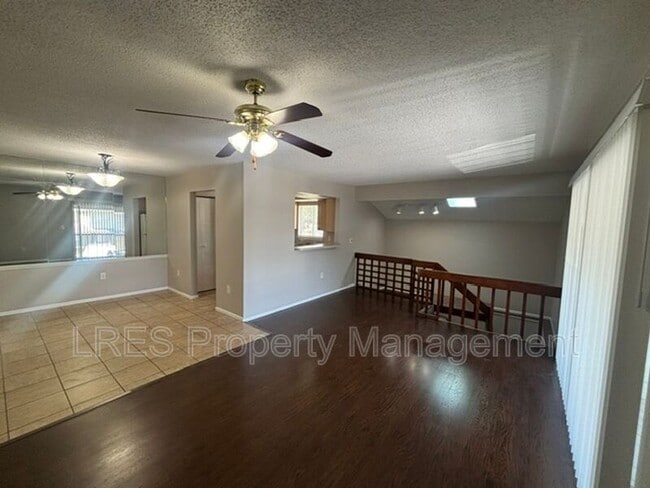 Building Photo - 4564 Pheasant Run Dr
