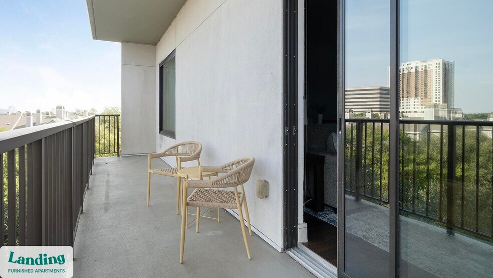 Building Photo - 1414 Wood Hollow Dr