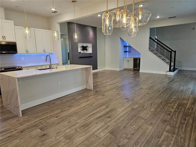 Building Photo - 8369 Nemours Pkwy