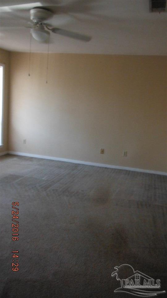 Building Photo - 2361 Sugartree Ct