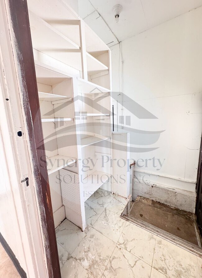 Building Photo - Ranch Home DEPOSIT SPECIAL - $295.00