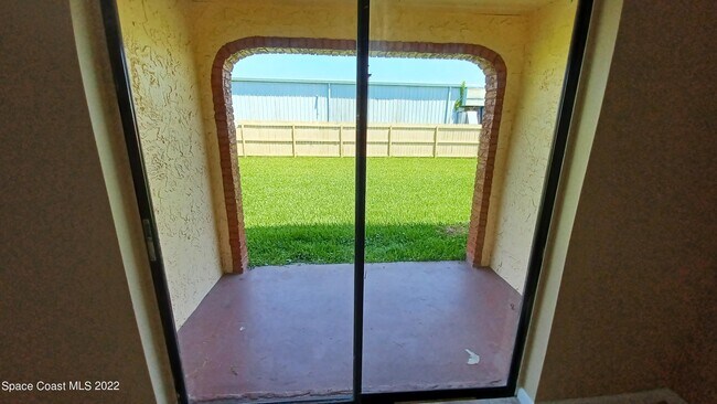 Building Photo - 174 San Juan Cir