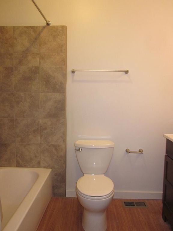 Building Photo - 408-410 E. Granite Ave.