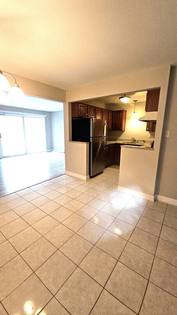 Building Photo - 7540 W 111th St