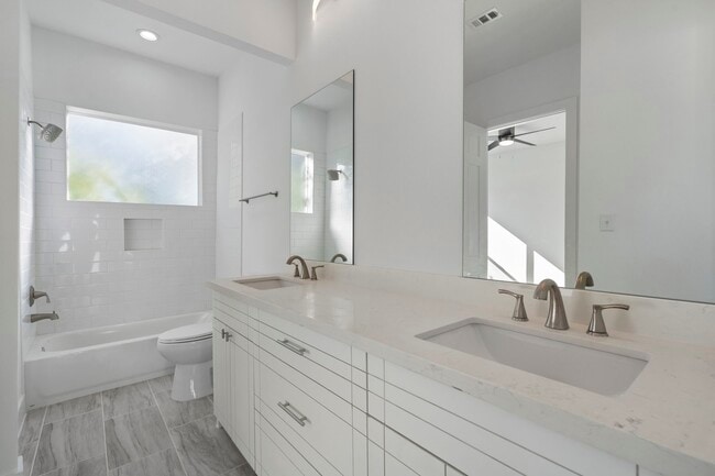 Building Photo - 2022 Thonig Rd