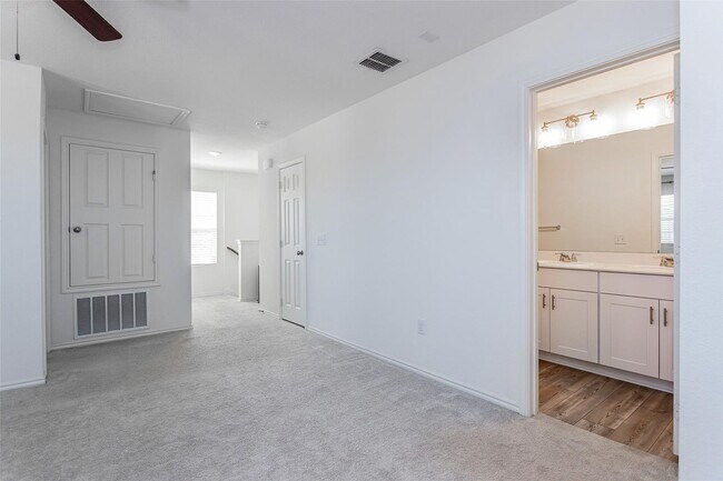 Building Photo - 2023 built Sweet Home! 4bd & 3 bth