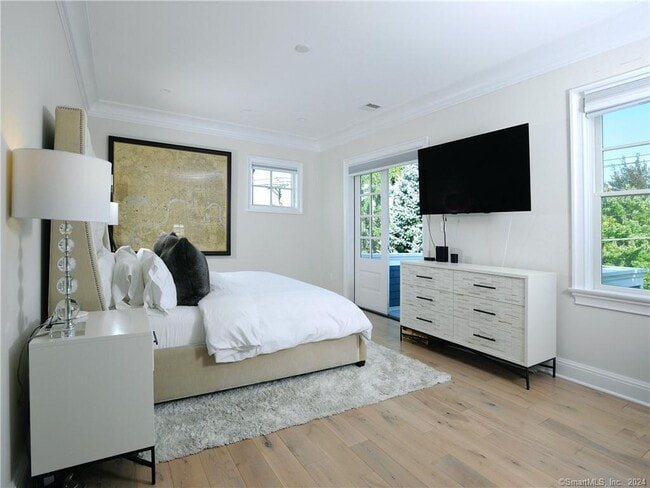 Building Photo - 1 Home Pl