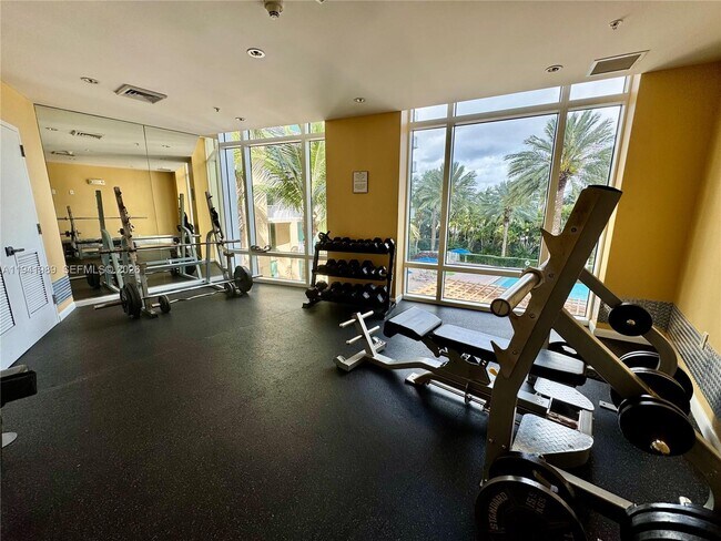 Building Photo - 1755 E Hallandale Beach Blvd