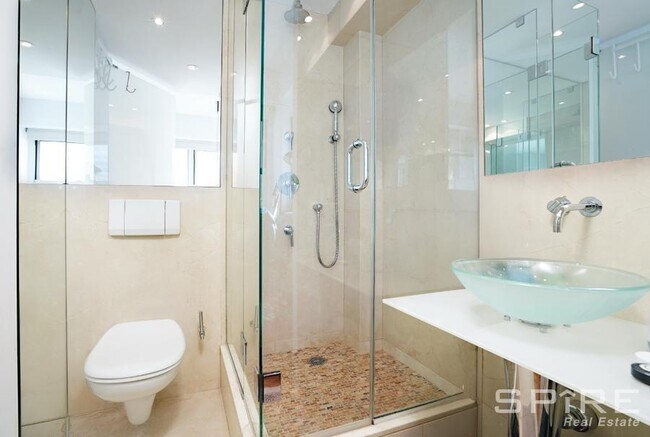 Building Photo - 2 bedroom in New York NY 10022
