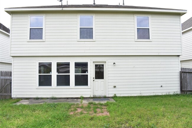 Building Photo - 3610 Barkers Crossing Ave