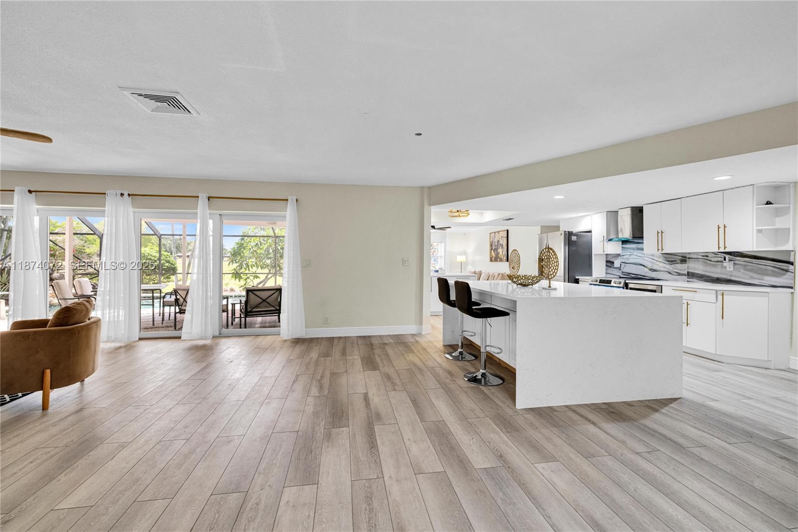 Building Photo - 5706 Guava Dr