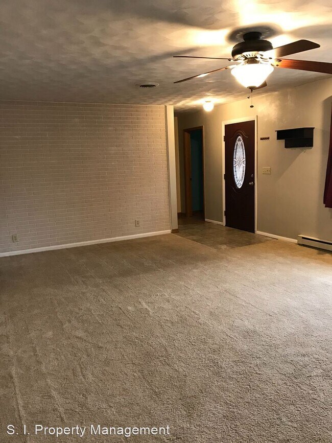 Building Photo - 3 br, 1.5 bath House - 1800 W. Sunset