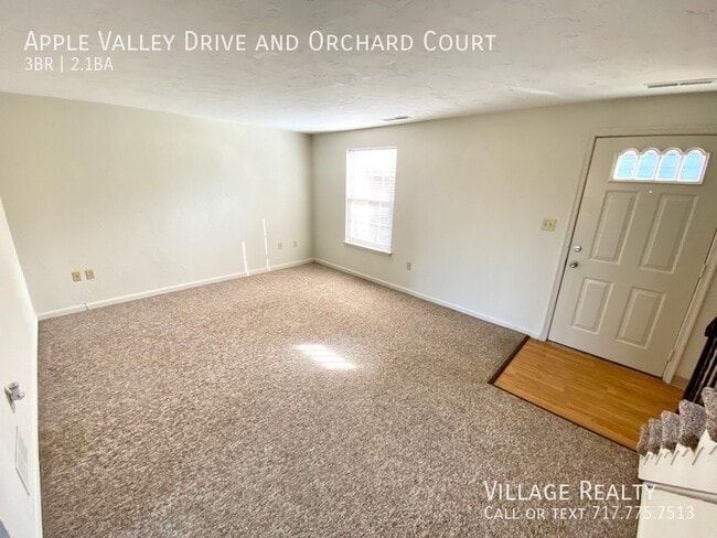 Building Photo - 110 Orchard Ct