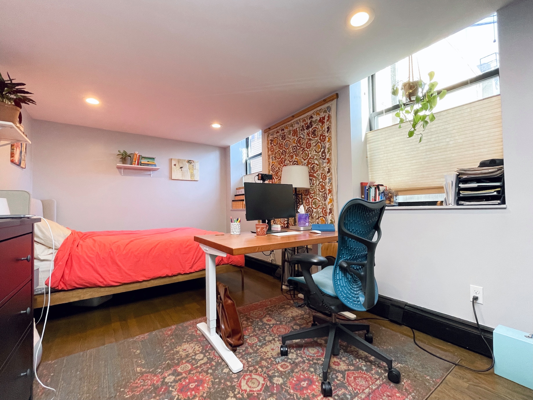 Building Photo - 444 Western Ave