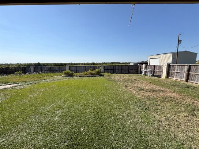 Building Photo - 12242 Ballerstedt Rd