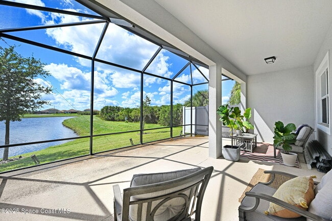 Building Photo - 2889 Avalonia Dr