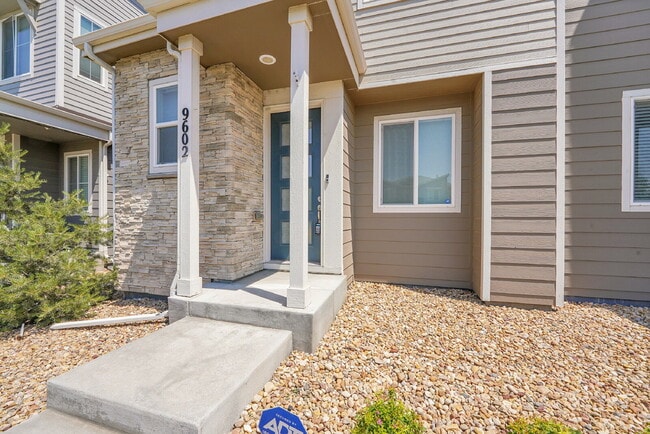 Building Photo - $2,395.00 - 3 Bedrooms, 3 Bathrooms, Single Family Home in Commerce City with Washer and Dryer!