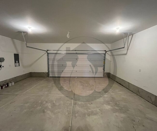 Building Photo - Brand New Unit- Rent Ready-  1/2 Off First Full Months Rent