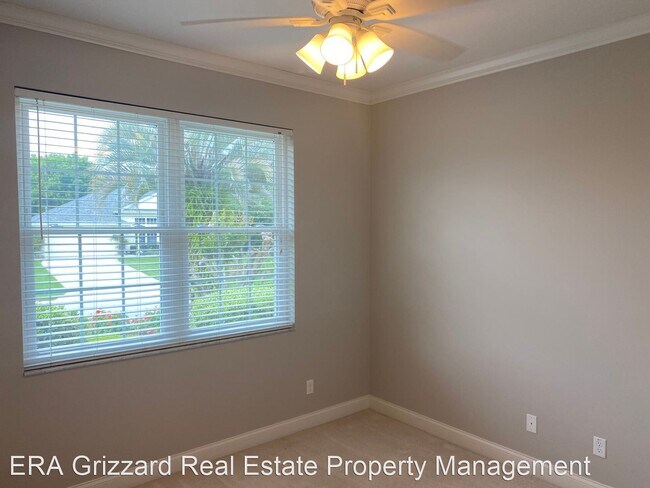 Building Photo - 3 br, 2 bath House - 5589 Freeport Dr