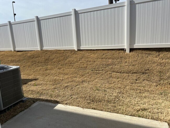 Building Photo - Beautiful New Construction 3 bedroom 2.5 Condo   with garage- Water, trash & sewer incuded!