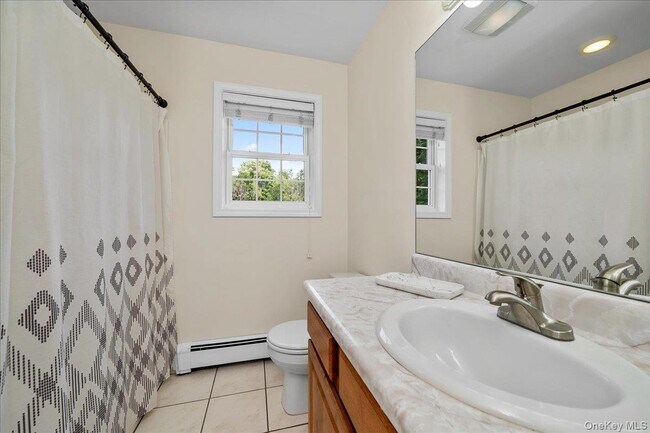 Building Photo - 70 Orchard Crest Dr