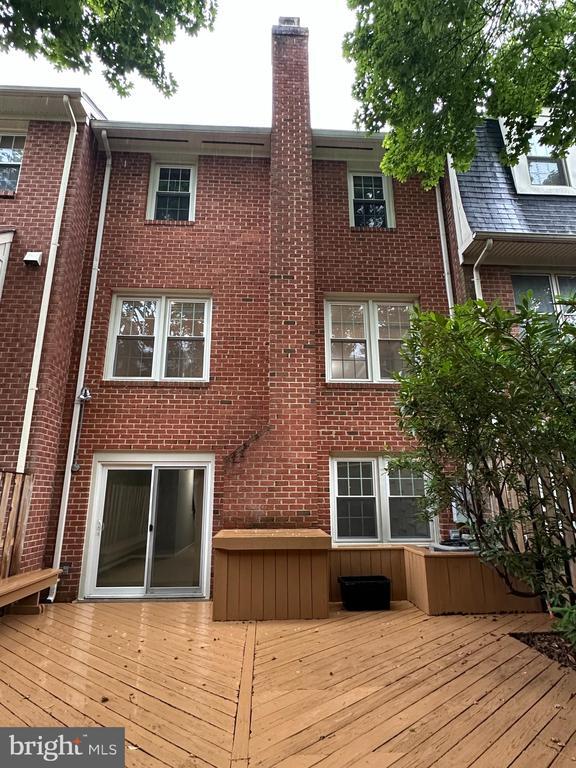 Building Photo - 10152 Village Knolls Ct