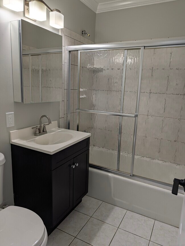 Building Photo - 107 Kennedy Dr