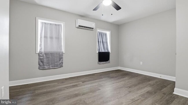 Building Photo - 917 N Gilmor St