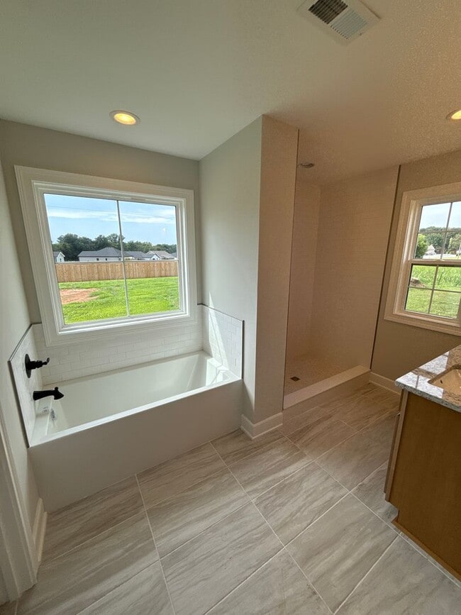 Building Photo - 3 Bed/2 Bath House - NEW CONSTRUCTION!