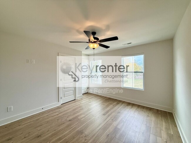 Building Photo - 1674 S Watkins St